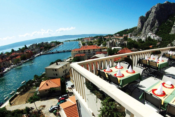 Hotel Villa Dvor